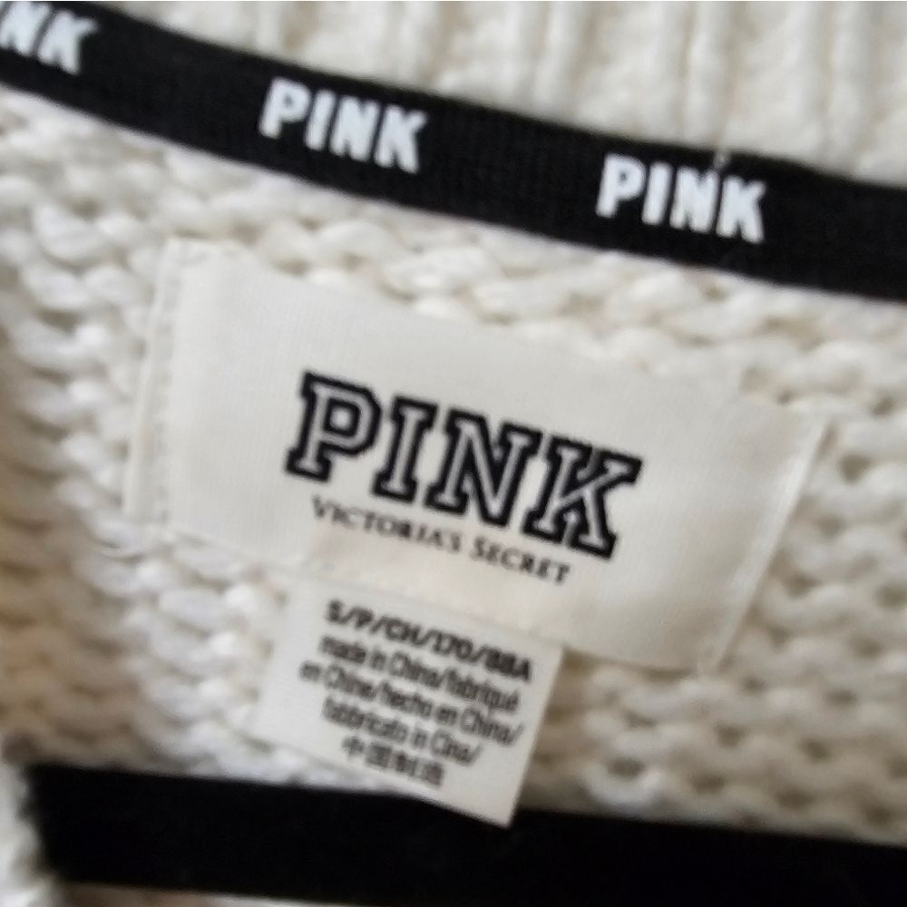 PINK oversized sweater. Red, blue and cream. Like new, sz small - Picture 2 of 4